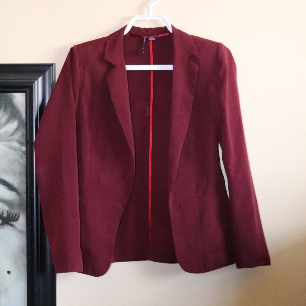 Open burgundy blazer Twik